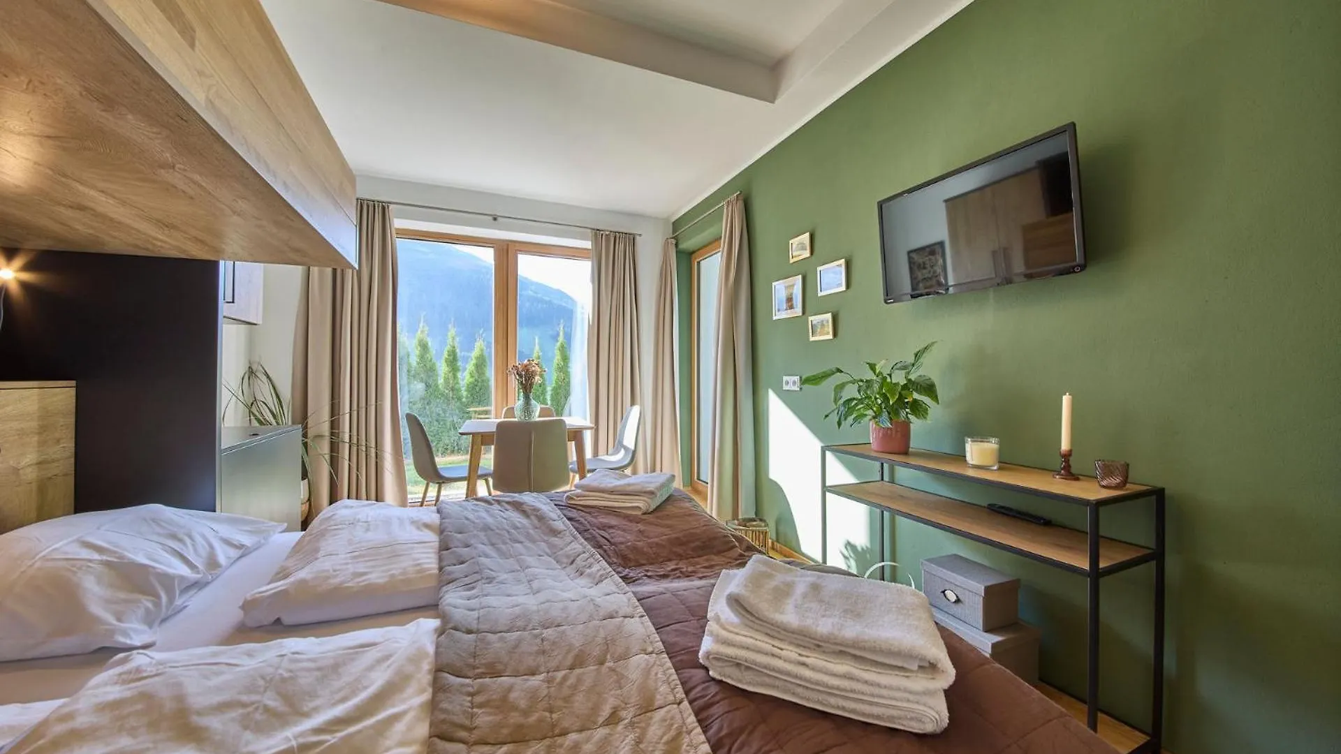 Apartment Hinterglemm Ski-In & Ski-Out Saalbach-Hinterglemm Austria